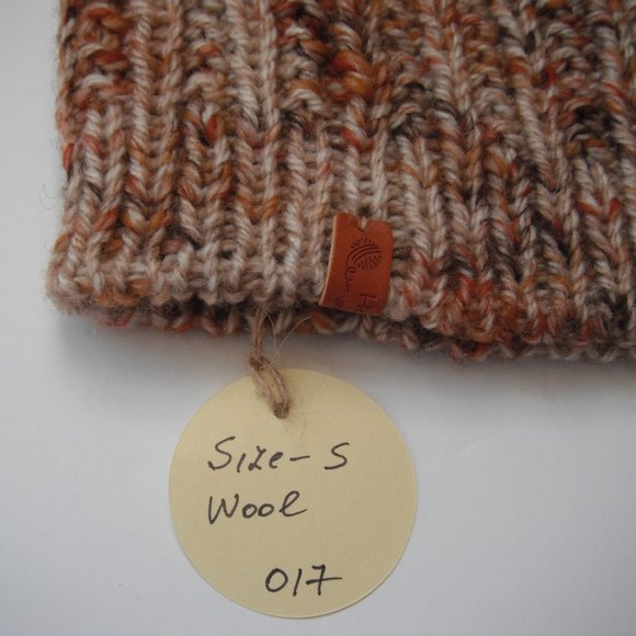 Hand Knitted Hat Toque Adult Size - S Wool Unisex Color  - 017 Hand knit by me - Picture 8 of 8